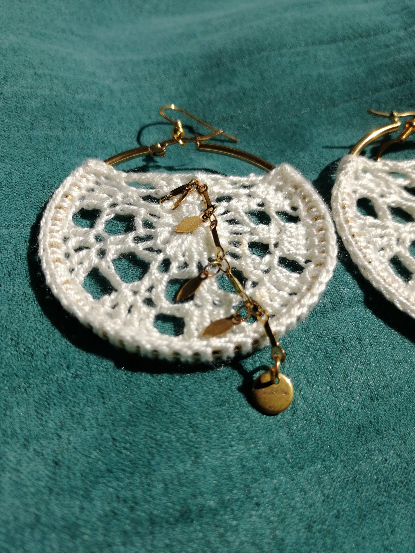 Boucles d'oreilles Soie Blanche